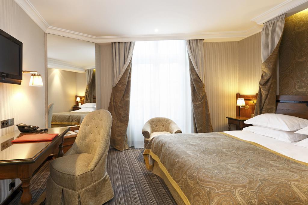 Au Manoir Saint Germain Parijs